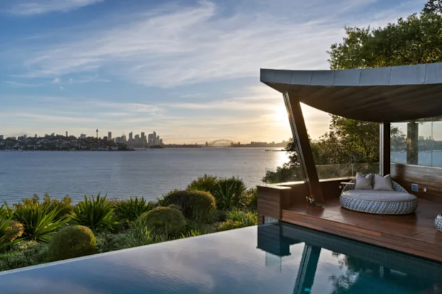 Luxury homes continue to smash records in 2025
